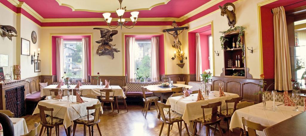 Schwarzer Adler Hotel Landeck Ngoại thất bức ảnh