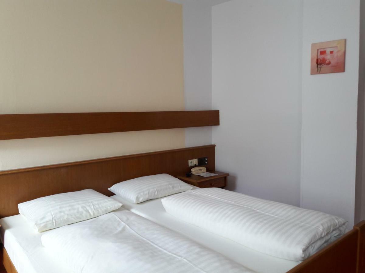 Schwarzer Adler Hotel Landeck Ngoại thất bức ảnh